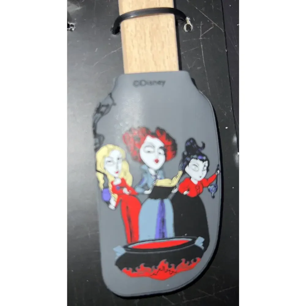 New Disney HOCUS POCUS 4 Piece Silicone Spatula & Cookie Cutter Set Halloween